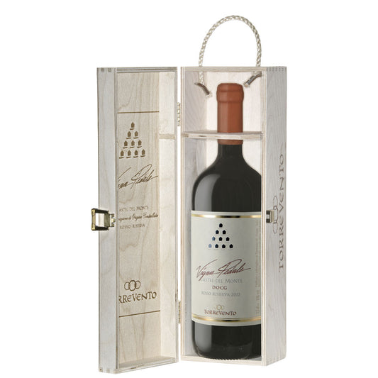 Castel del Monte Riserva DOCG "Vigna Pedale" 2015 Magnum - Torrevento (wooden box)